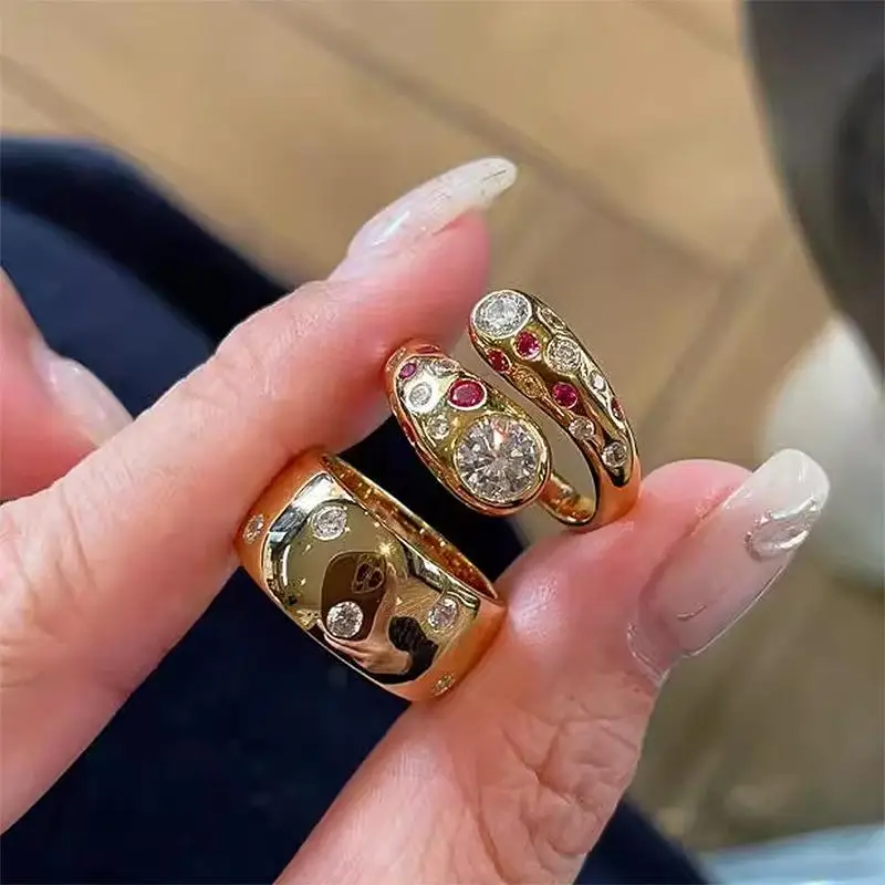 Creative Charm Flash Point Diamond Female Ring Ancient Gold Craftsm Glossy Wide rings for women Simple New in Jewelry Gift