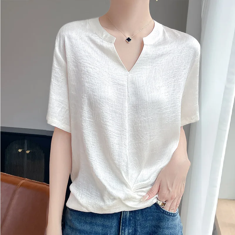 2025 Summer Silk T-shirt Small V-neck Thin Short Sleeved Korean Version Fashionable Cool Women's Top Elegant Plus Size Clothing