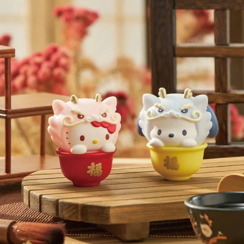 Miniso Sanrio familia dragón serie caja ciega figura de moda adorno de escritorio Hangyodon Hello Kitty juguete para niños regalo de cumpleaños