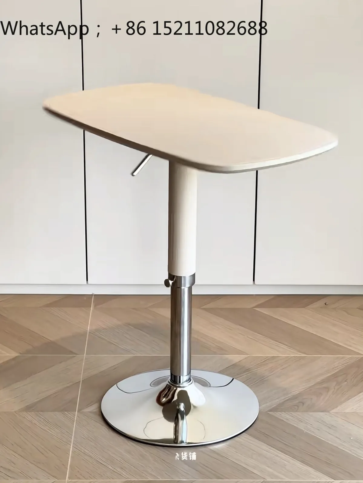 LLY simple modern living room saddle leather lifting edge a few light luxury edge a few mini XYZ