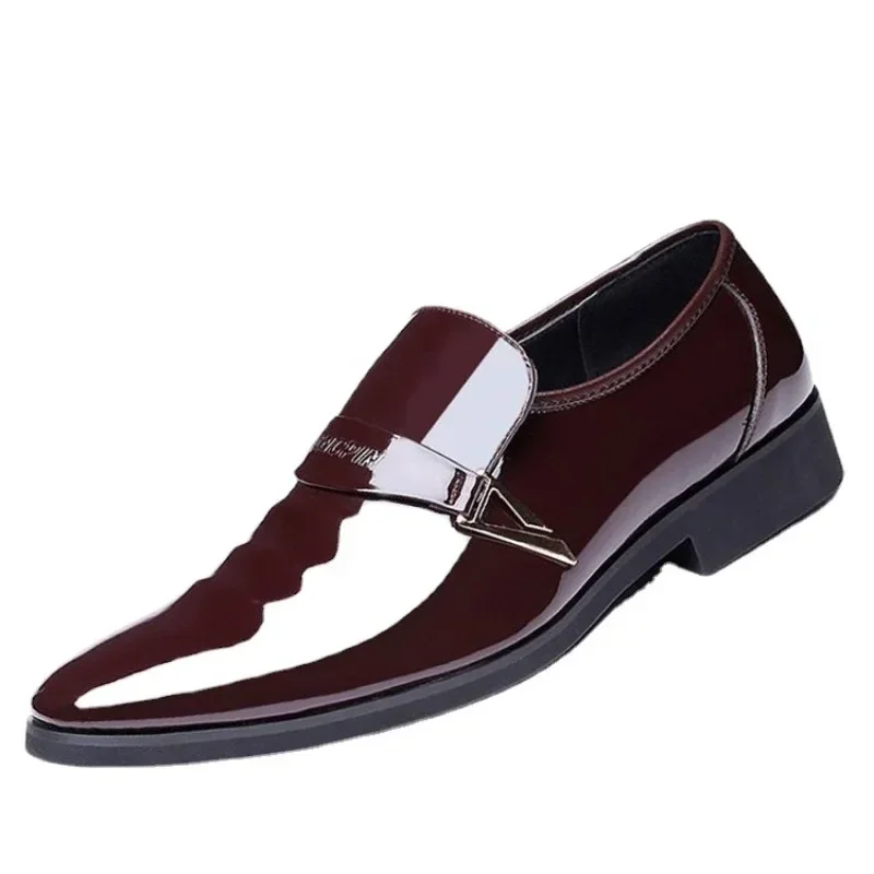 Zapatos informales de negocios para hombre, mocasines de cuero PU con malla marrón puntiaguda, zapatos de lujo para eventos sociales, zapatos de diseñador para boda, color negro