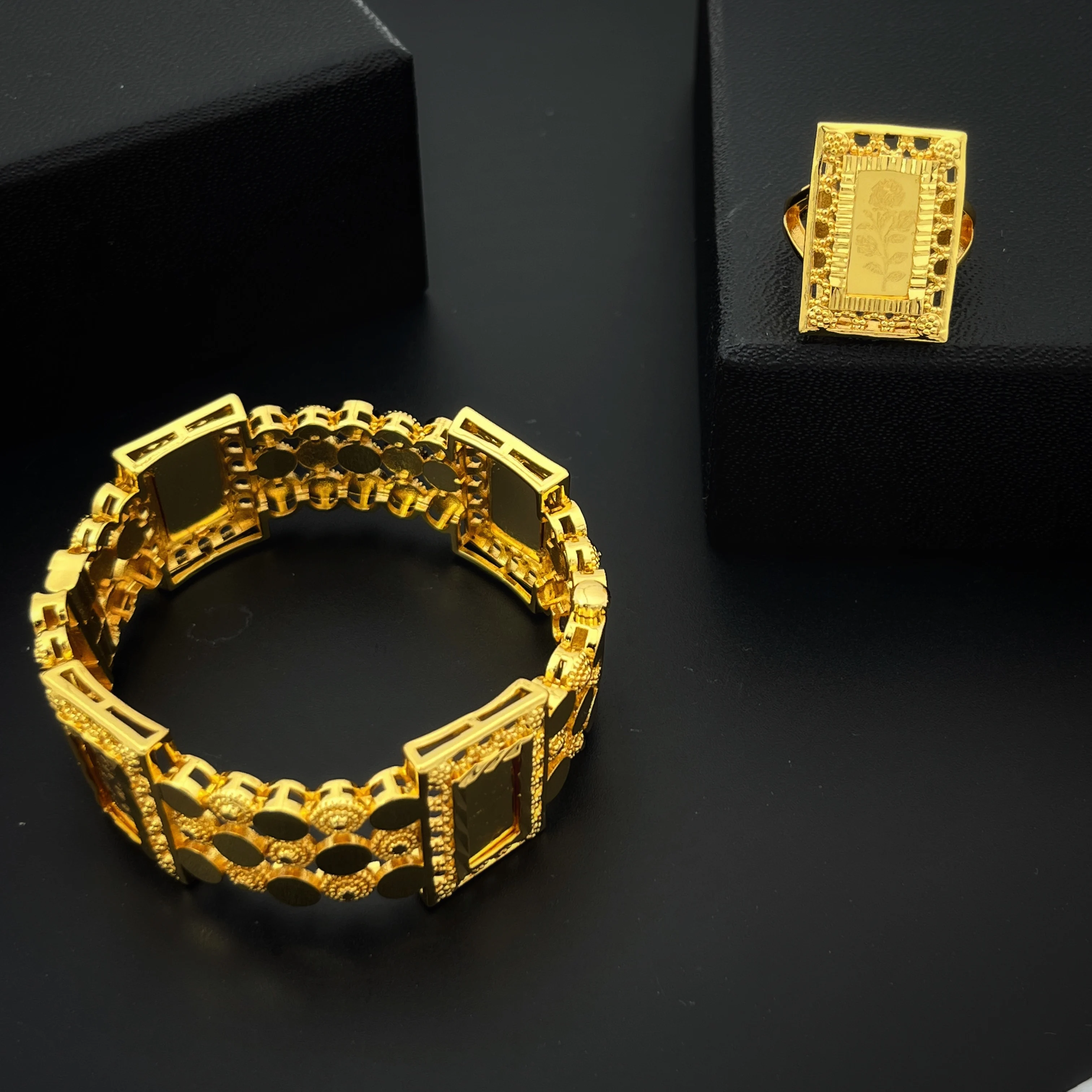 Golden Plated Jewelry And Middle Eastern Handcrafted Bracelet and Ring Set  Streamlined Design, Exquisite And Delicate Jewellry