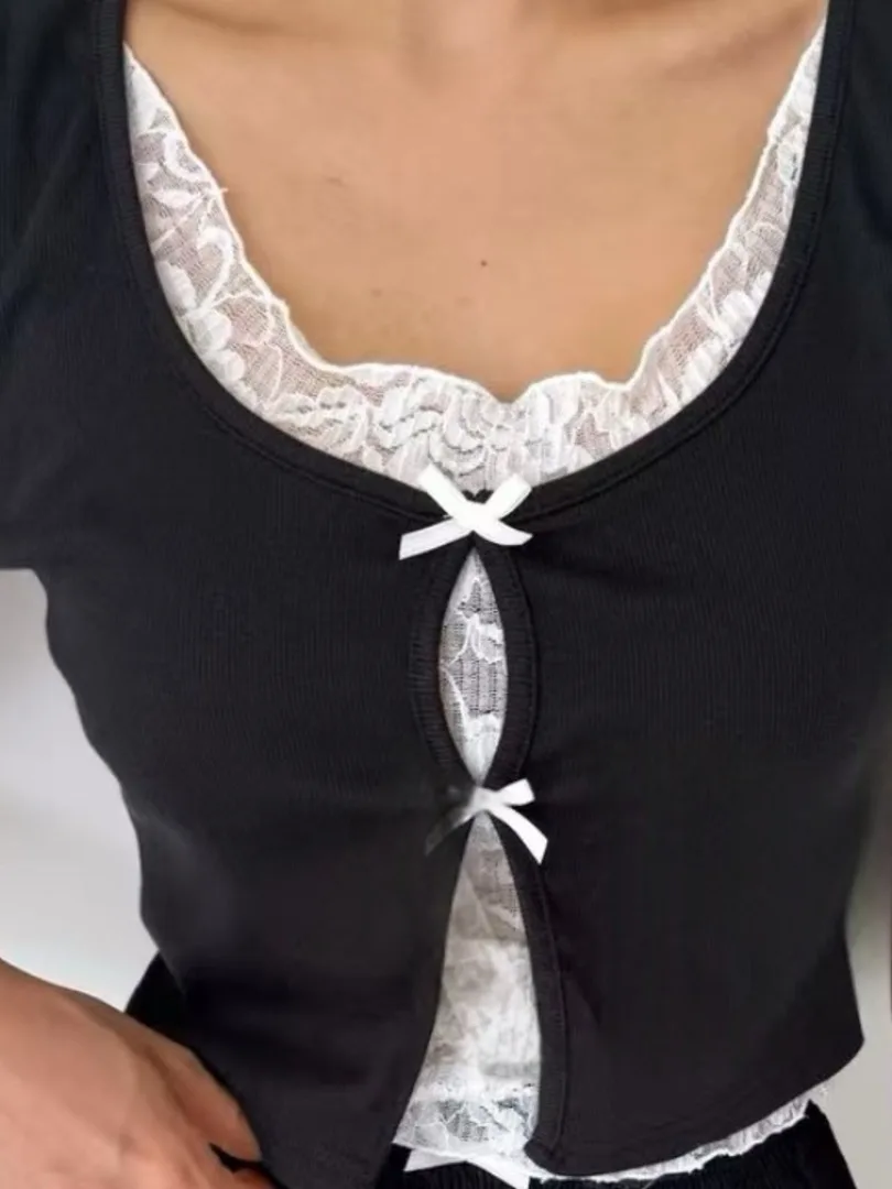 Ins Design Lace Splice Fake Tweedelig T-shirt Zomer Nieuwe Leeftijdsreductie Kleur Colion Bubble Sve Ort Top Dames Faion