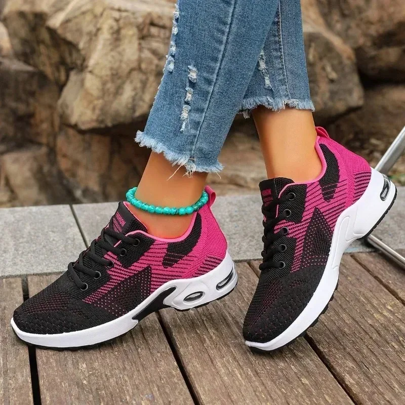 2024 Merk Damesschoenen Voor Dames Gevulkaniseerde Damesschoenen Modieuze Kleur Bijpassende Dames Vrijetijdsschoenen Nieuwe Plus Size Mesh Sneakers