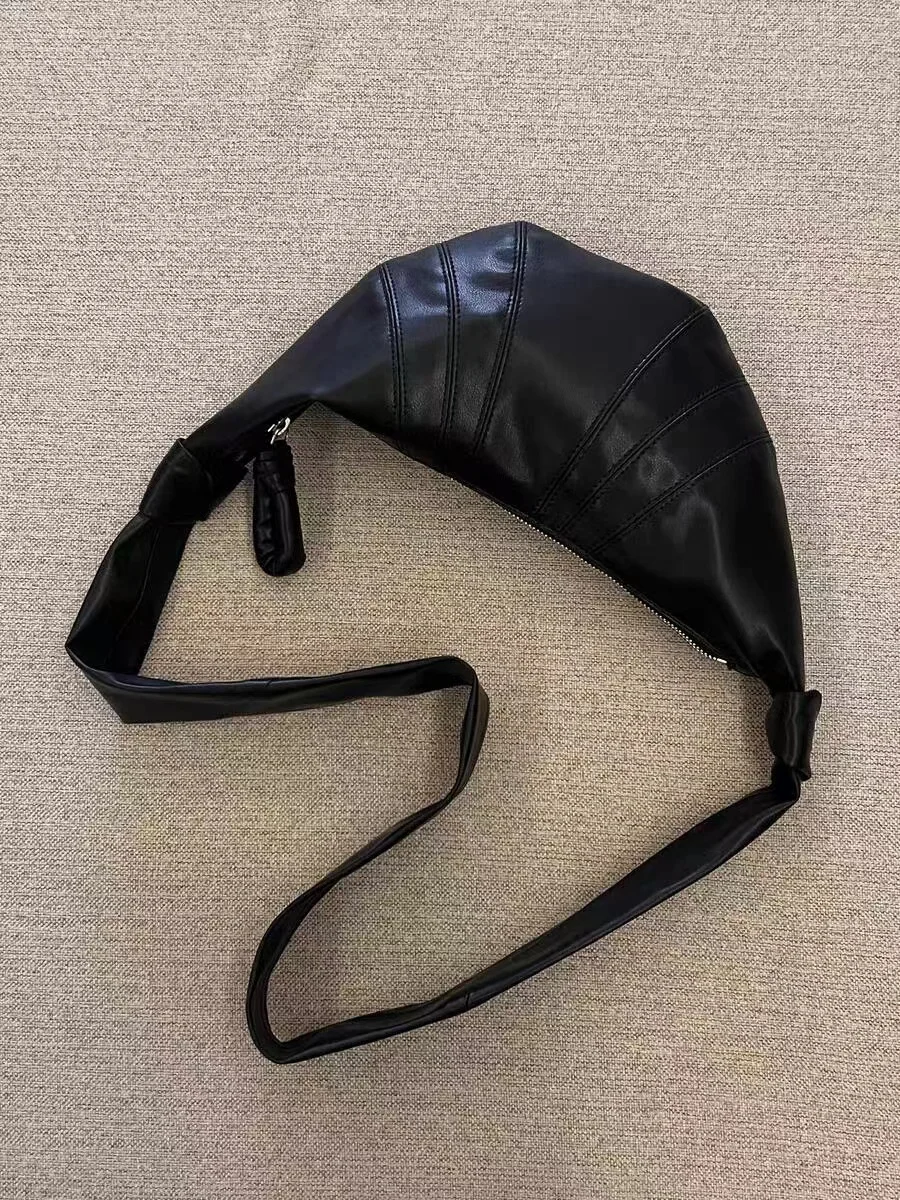 حقيبة كتف عصرية للشباب على شكل زلابية من الجلد الناعم بسعة كبيرة للتنقل اليومي في فصلي الخريف والشتاء