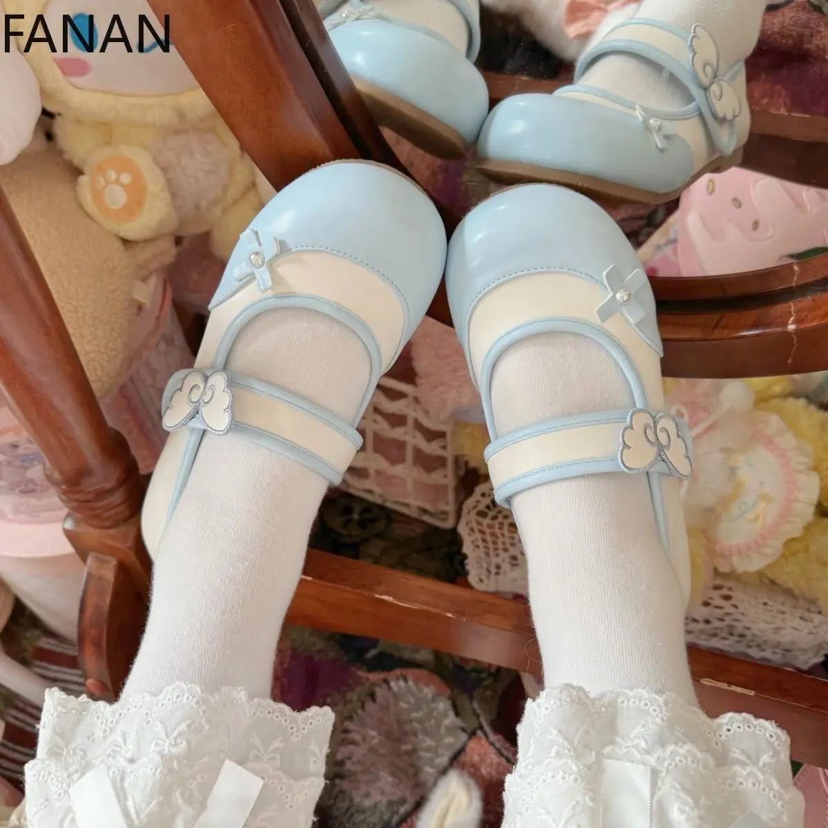 Рисунок 5 - Kawaii женская обувь на плоской подошве