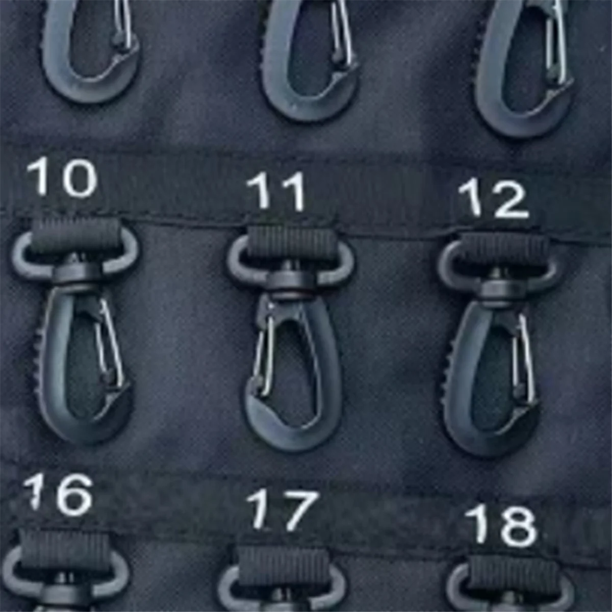 

New Versatile Roll-Up Key Storage Box, Portable Storage Box, Holds 40 Keys, Security Hook, for Home Office,Safetys Hook Bag