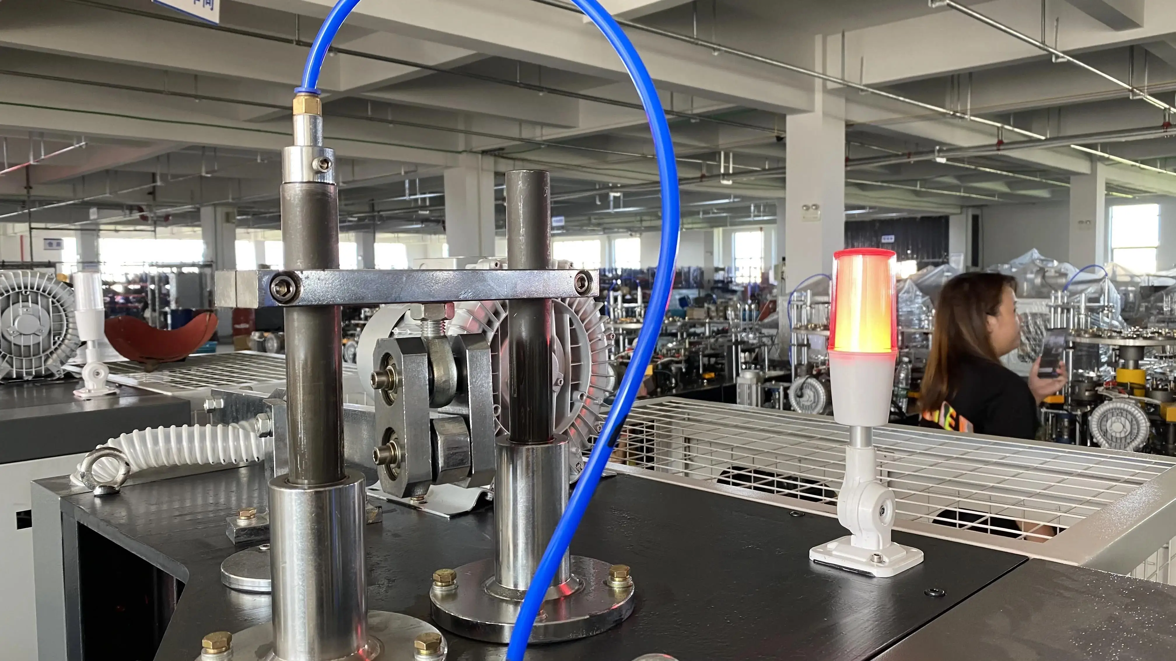 YG Big Size Cup 32oz Paper Cup Machine Fully Automatic Paper Korean Paper Cup Machine