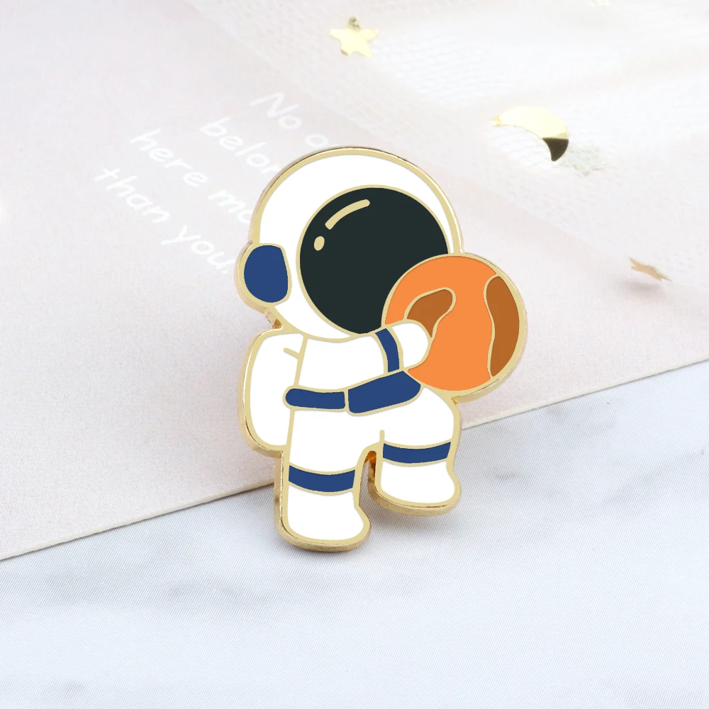 Cute Little Astronaut Enamel Pins Creative Playing Ball Space Lover Brooches Kids Lapel Pin Badges Jewelry Gift for Friend New