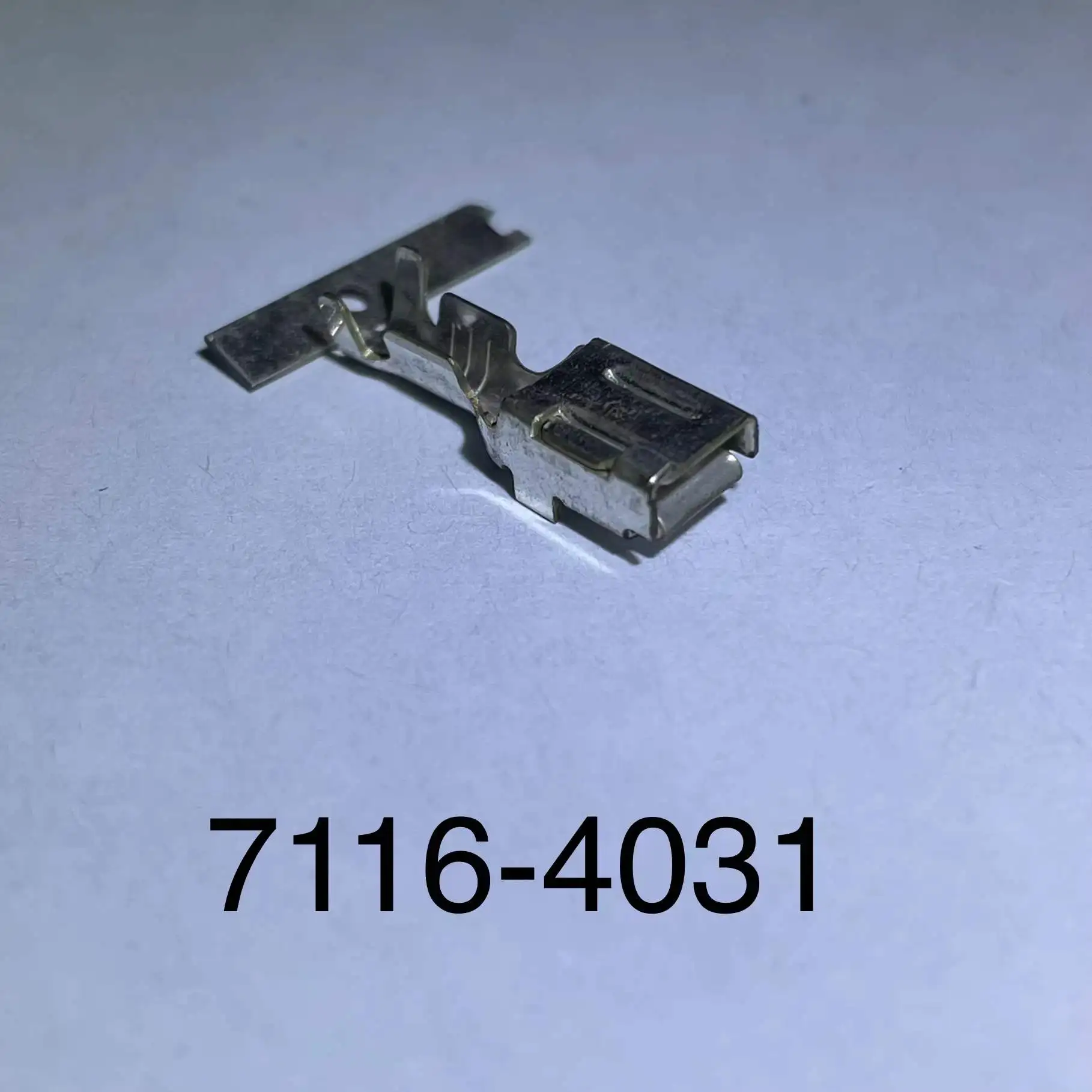 original connector 7116-4031