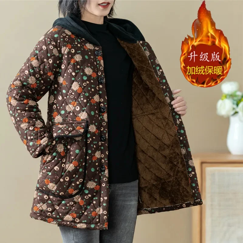 2025 Nuovo Autunno Inverno Con Velluto Giacca imbottita in cotone Donna Madre di mezza età Con cappuccio Floreale Più Velluto Caldo Parka Cappotto Femminile