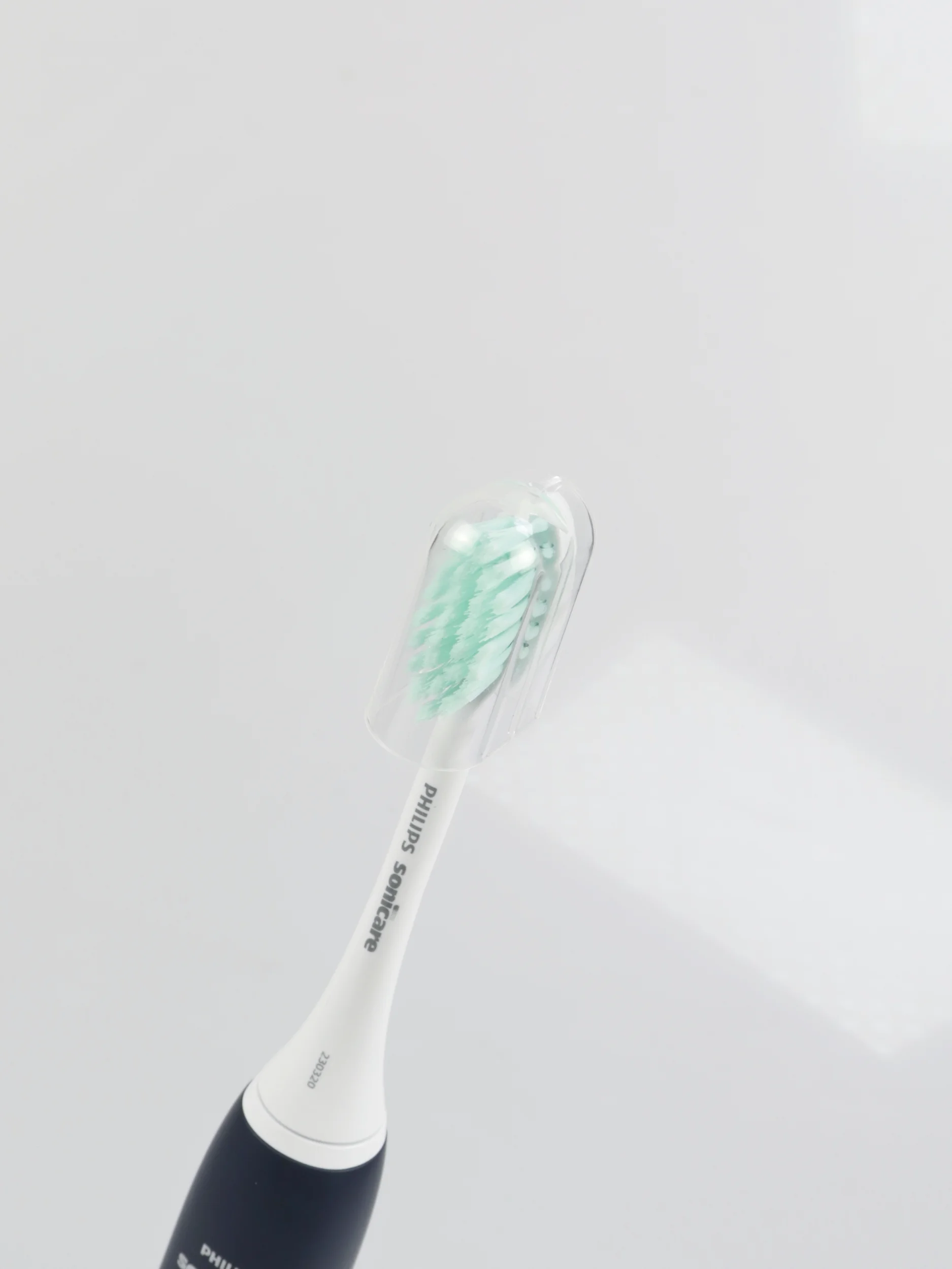 Philips Sonicare 2000 series HX2431/06 electric toothbrush Adult Sonic toothbrush Black, White