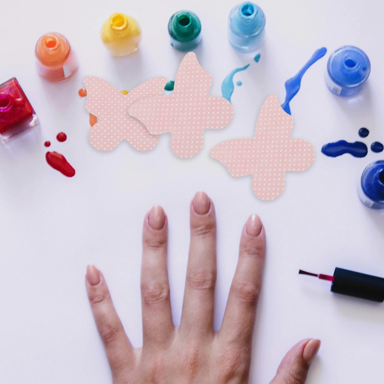 

200 Sheets Nail Polish Remover Pads Heart Shaped Soft Cleaning Wipes Salon Supplies Gel Acrylic Paint Removal Fingernail Care