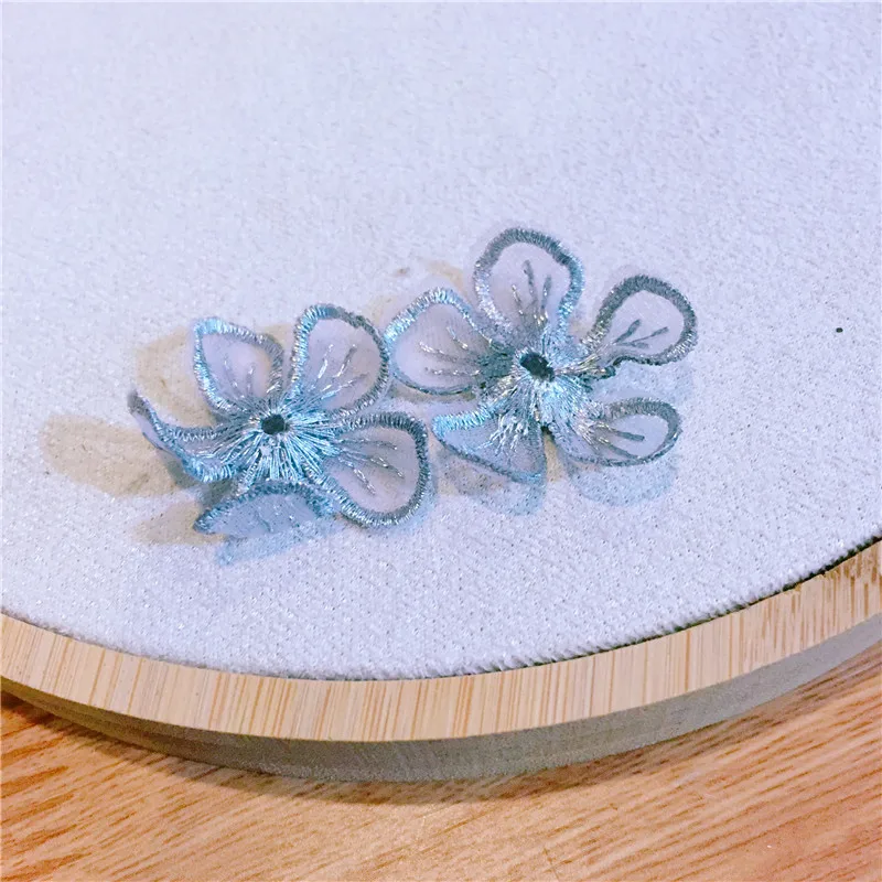 15PCS Embroidered lace petals yarn spinning five petals flower petals clothing shoes and hats accessories headdress material