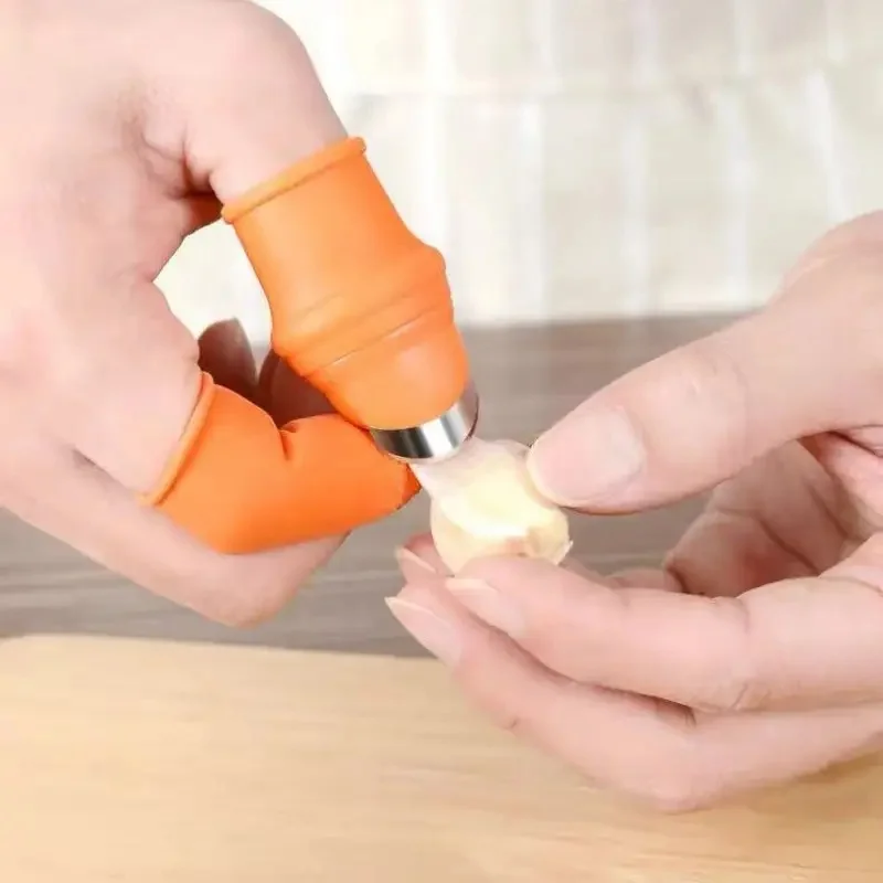 Thumb Knife Set with Finger Cots, for Peeling Garlic, Hulling Strawberries, Picking Peppercorns & Vegetables (6 Pcs)