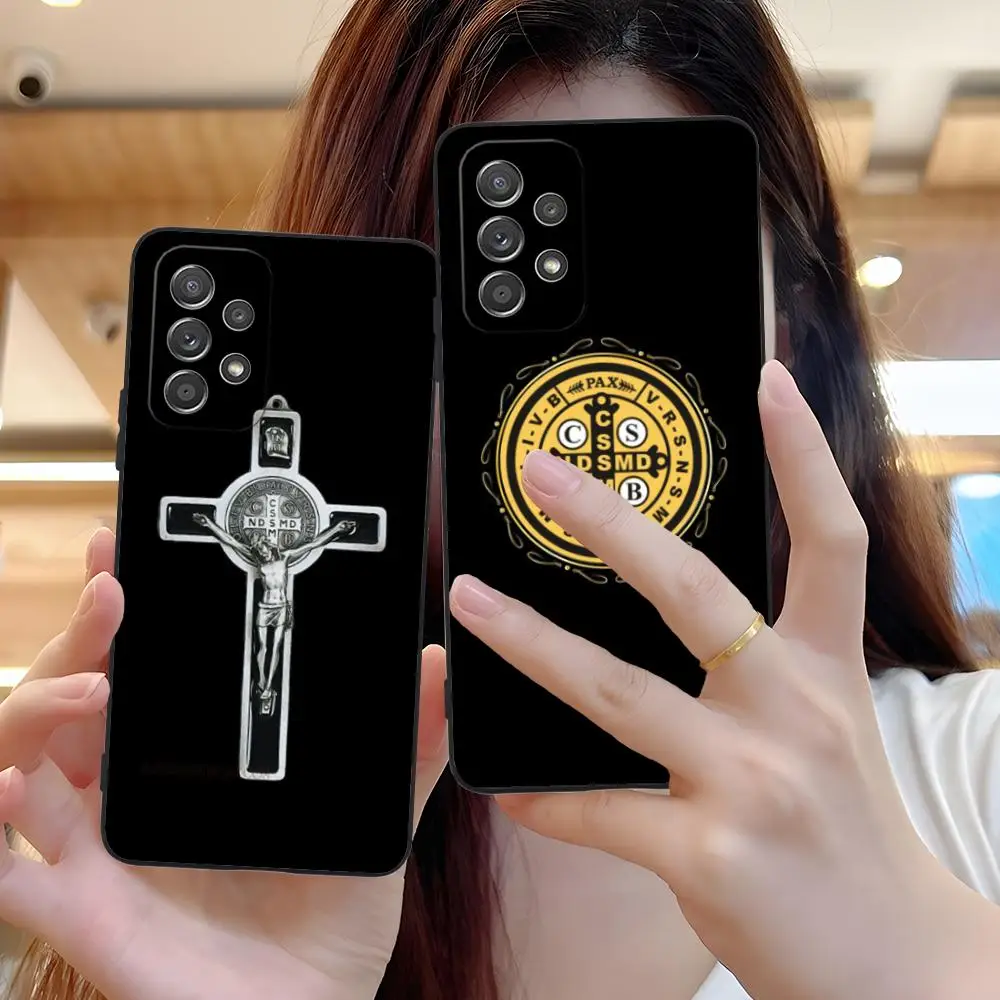 

Чехол для мобильного телефона с медалью Святого Бенедикта для Samsung Galaxy M55 54 42 35 34 33 32 23 22 15 14 13 12 F55 5G, красочный, роскошный
