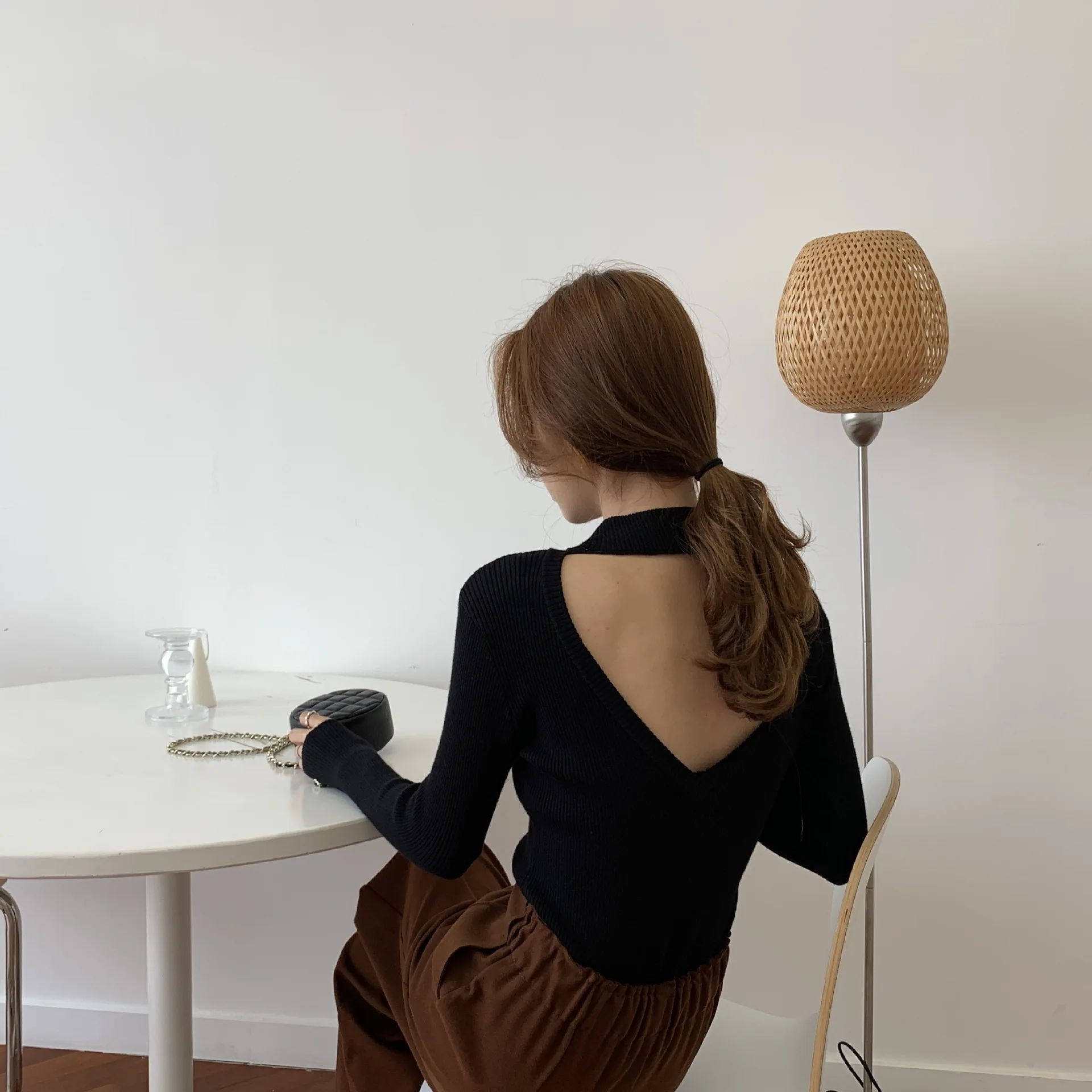 9678 herbst Winter Neue Koreanische Stil Elegante Rundhals Sexy Backless Gestrickte Pullover Langarm Papier Stück Basis Shirt Top