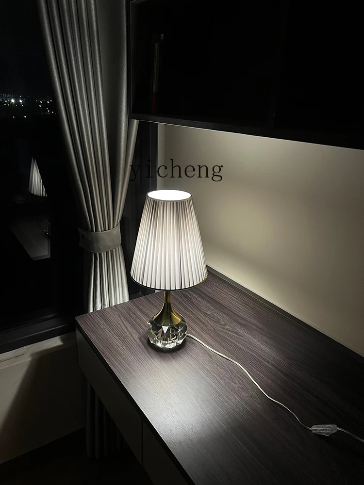 ZF Fashion Bedroom Bedside Crystal Master Bedroom Perfume Bottle Gray Table Lamp Light Luxury Bedside Lamp Household