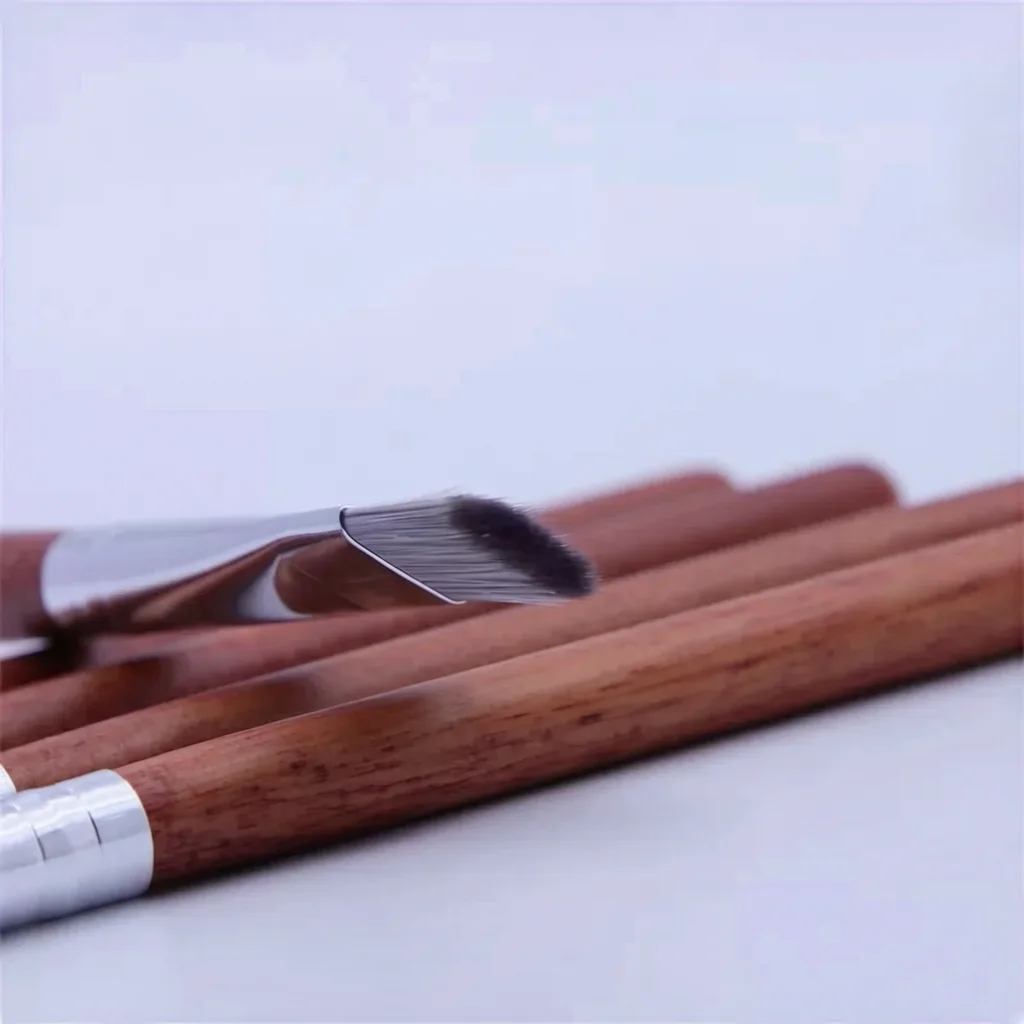 Uhrenreparatur-Werkzeug Reinigungsbürste mit Holzgriff Uhrwerk-Ölbürste für Leiterplatten-Wartung Spezielle Staubentfernung – Detail 3