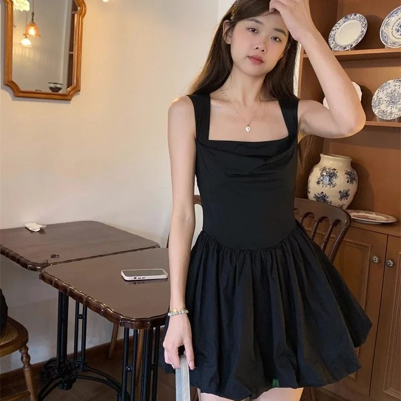 Damen Sommer Ärmelloses Kleid Einfarbig Schwarz Flauschiger Kurzer Rock Lässiges Elegantes Party- und Strandkleid