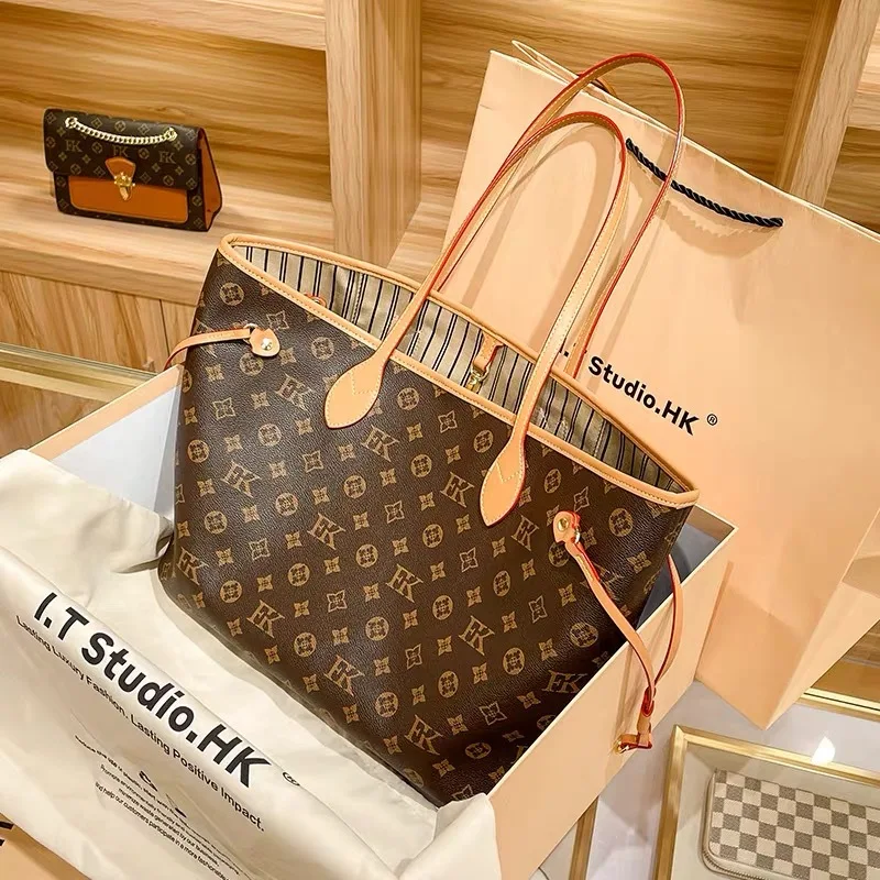 Unique Designer Luxury Diaper Bag For Women Large Capacity Vintage Leather Shoulder Bag Elegant Minimalist Crossbody FashionTote