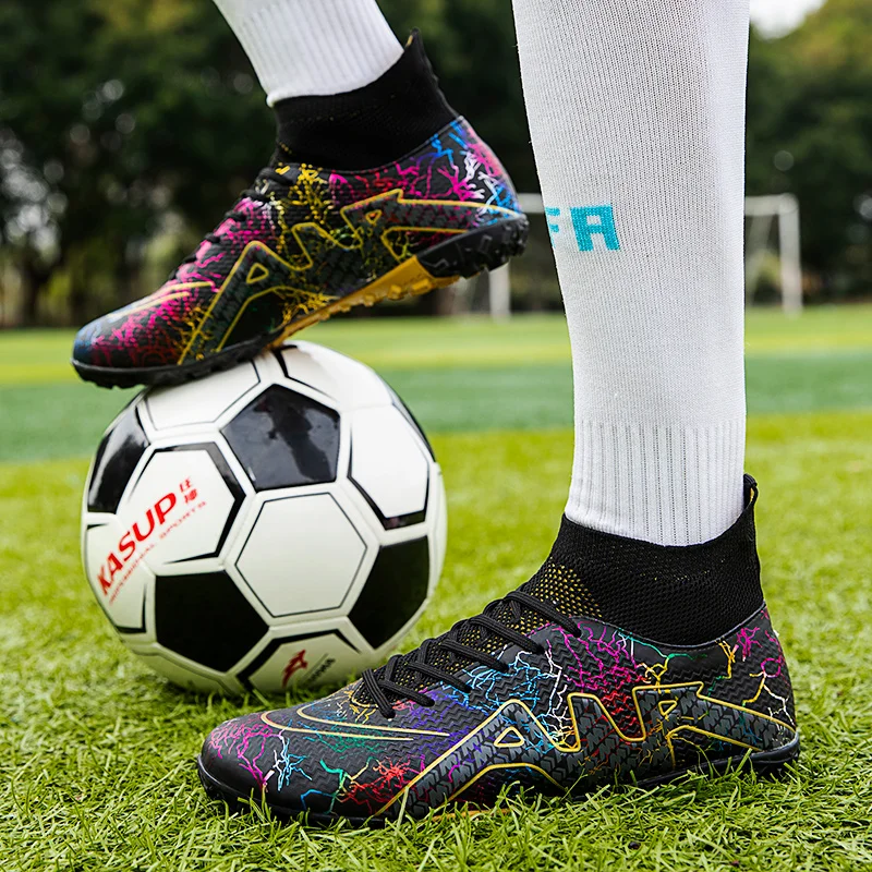 Botas de fútbol TF/FG para hombre, zapatos de fútbol de entrenamiento al aire libre, ligeros, antideslizantes, para estudiantes