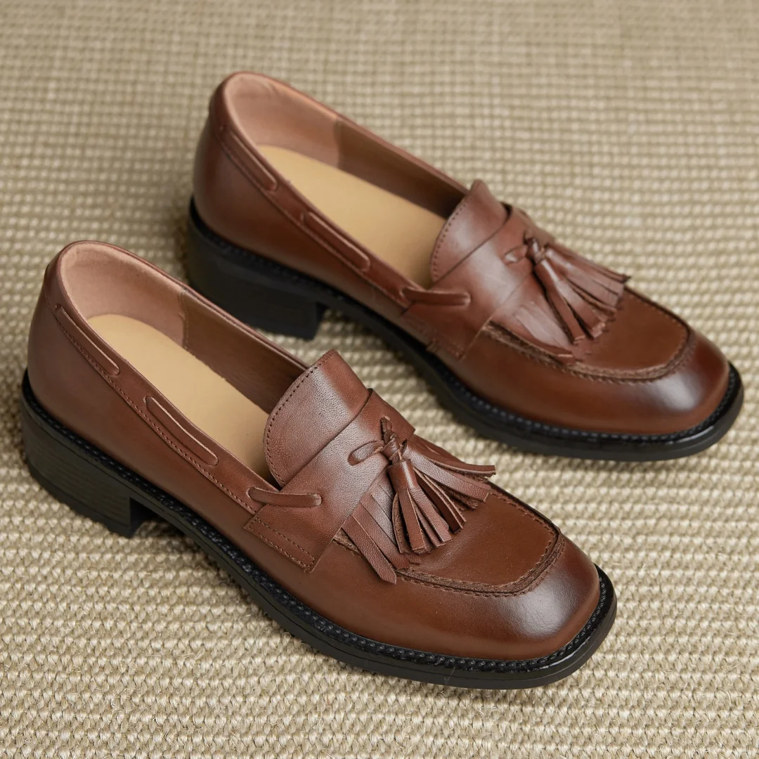 

Женские лоферы без шнуровки из коровьей кожи с квадратным носком и бахромой, высококачественные мягкие удобные повседневные мокасины, распродажа