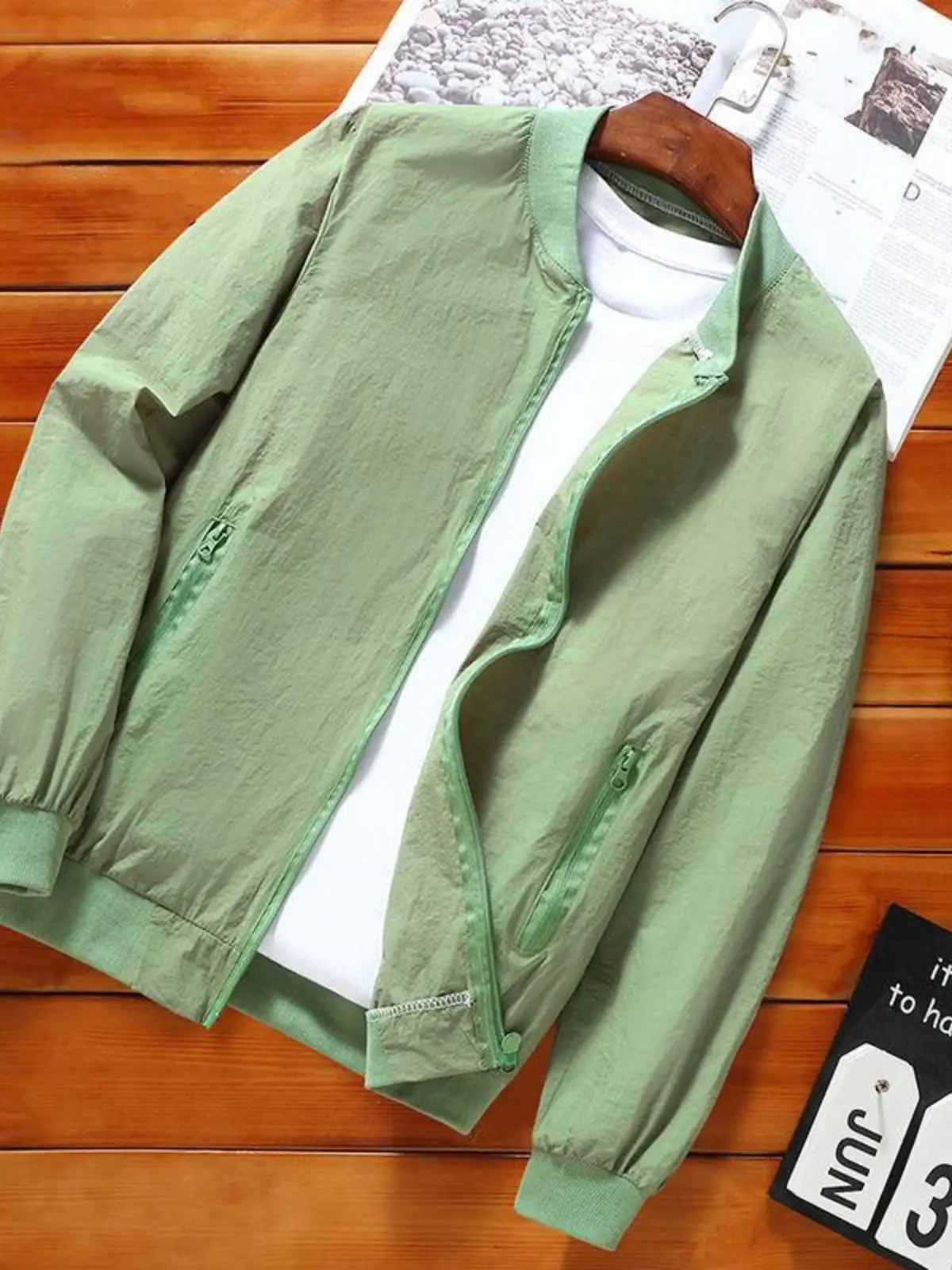 

Мужская летняя легкая повседневная одежда из ледяного шелка для защиты от солнца, свободного кроя, модная куртка с одной пуговицей