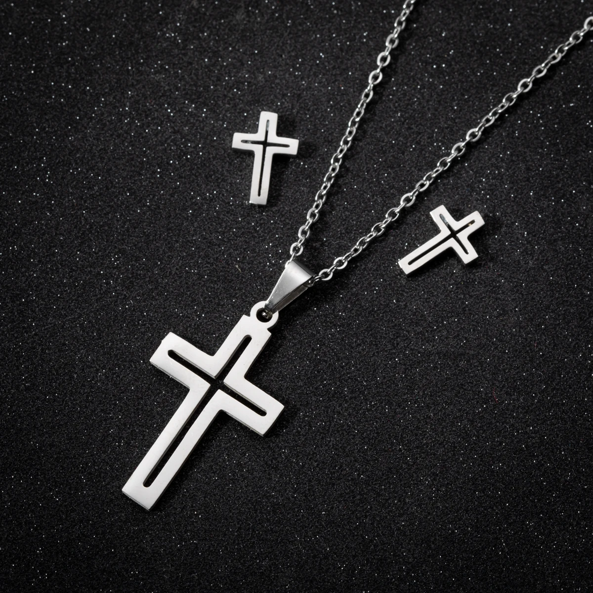 Punk Vintage Christian Jesus Cross Earrings And Necklace Jewelry For Women Surgical Steel Set Pendant Necklace Lot Accessories