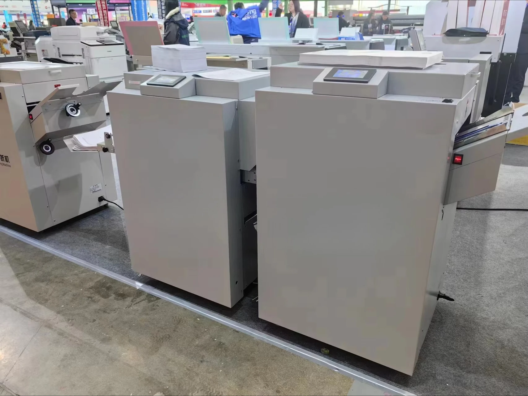 QK-Z1710 Fully Automatic Wire Binding Machine Paper Stapling and Folding Machine / Booklet Maker for Brochures/booklets