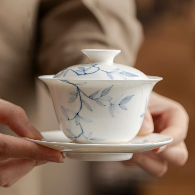 Hand Painted Leaves Jade Porcelain Gaiwan For Tea Tureen With Lid White Teaware Kung Fu Tea Ceremony Set Tea Bowls Chawan