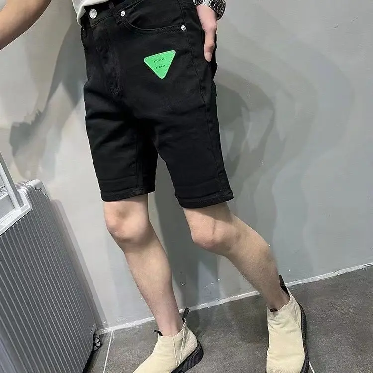 الصيف رقيقة مطاطا الرجال الدنيم السراويل فضفاضة مستقيم عادية صديقها المتوسطة السراويل اقتصاص السراويل الجلدية التصحيح المؤخرات للرجال