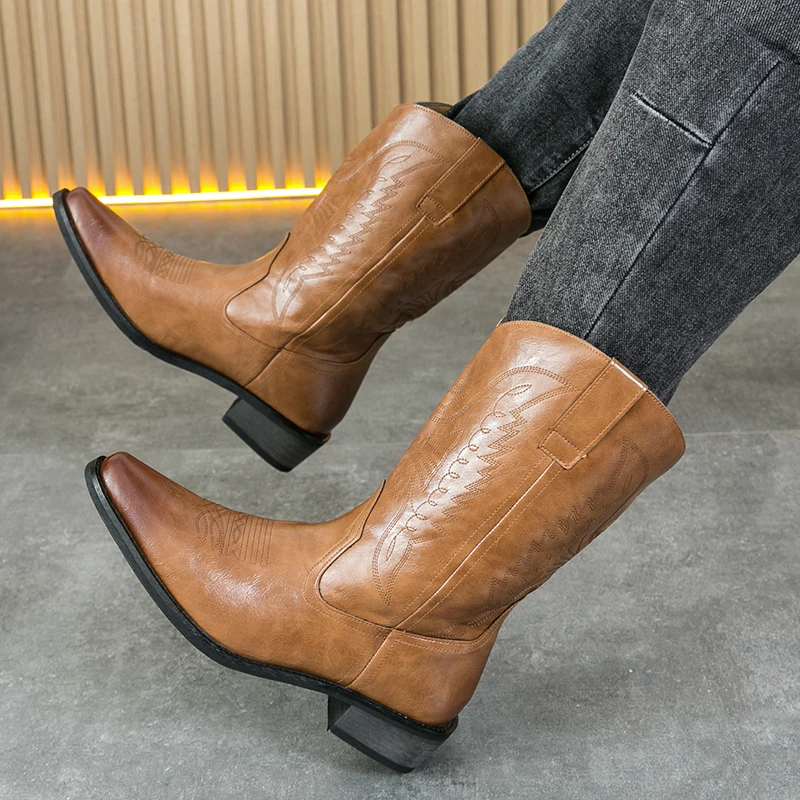 Oversized Western Cowboy Boots Brushed Color Mid Barrel Embroidered Retro British Style Mongolian Knight Boots