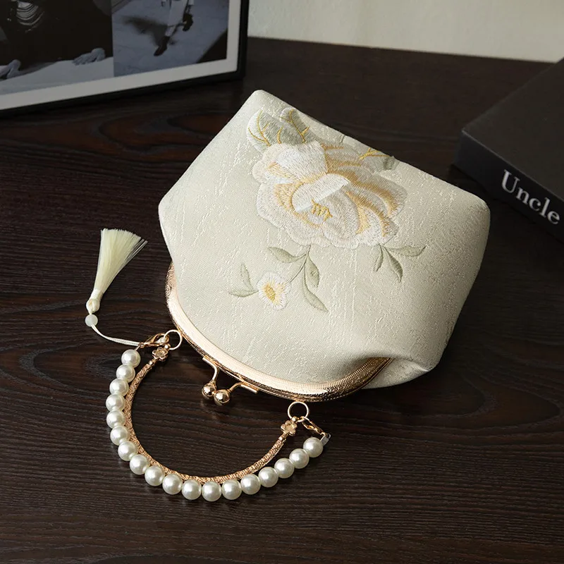 Women Evening Handbag Vintage Chinese Style Clutch Bags Embroidery Crossbody Shoulder Bag  Wedding Party Top Handle Purse