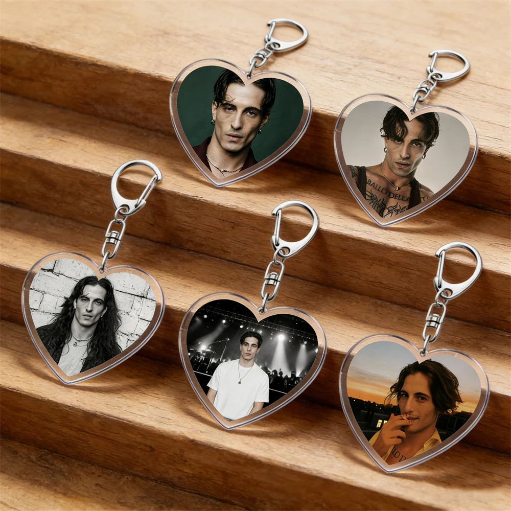 Italy Band Singer D…