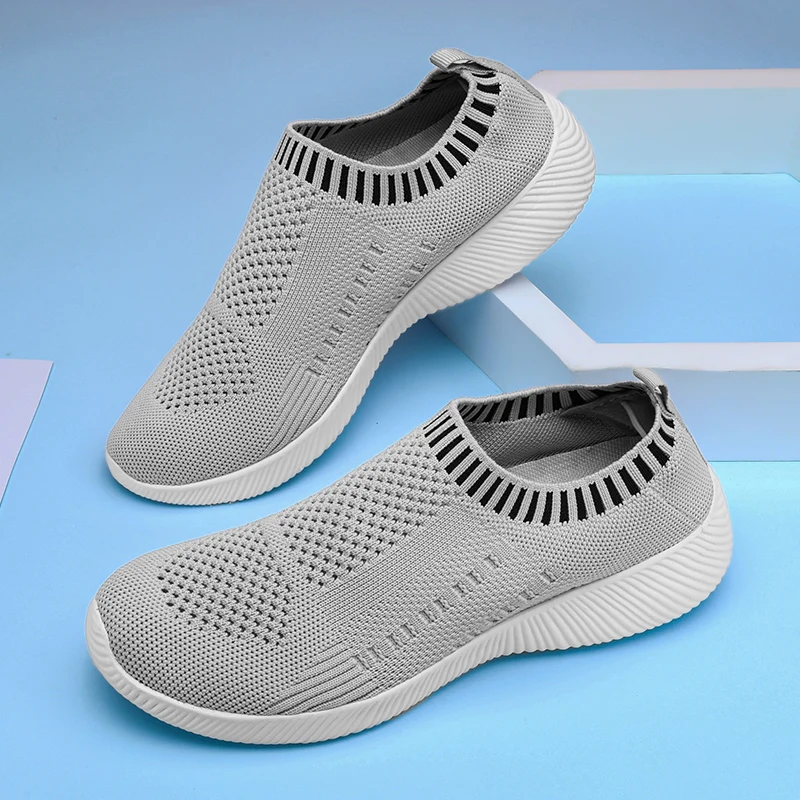 

Women's Casual Original Sneakers Flat Bottomed Lightweight Summer Trend Comfortable Mesh Fashionable Running Shoes Large Size