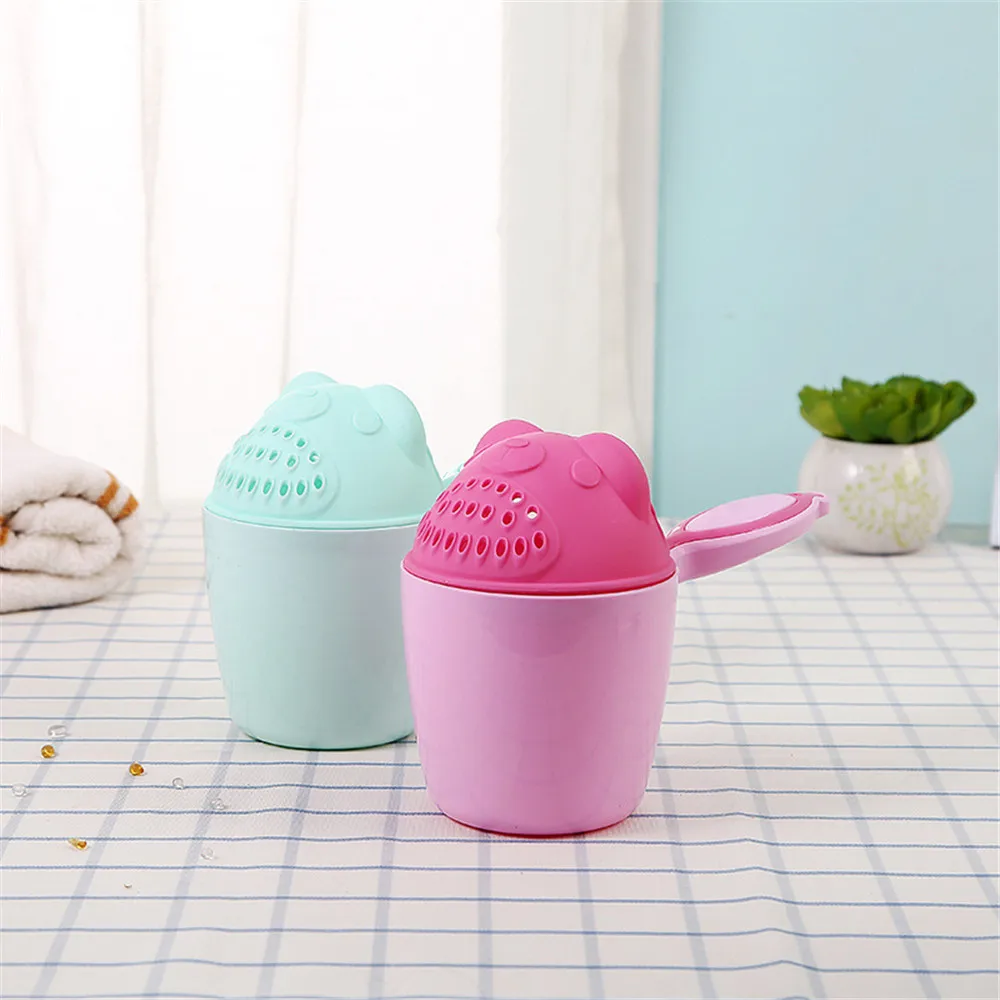 1pc Baby Cartoon Bear Bathing Cup Newborn Kid Shower Shampoo Cap Bailey Baby Kids Shower Water Spoon Bath Wash Cups For 2 Colors