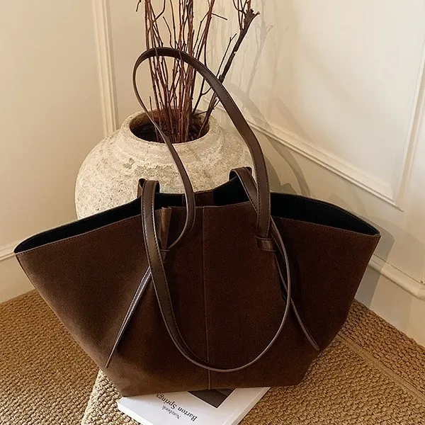 

2025 New Spacious Tote Bag for Women, Versatile Top Handle Shoulder Bag, Very Large Capacity Purse, Roomy and Practical