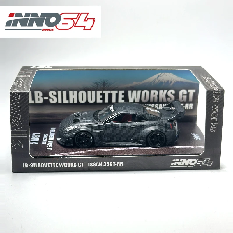 INNO 1:64 GTR R35 LBWK SUPER SILHOUETTE 35GT-RR Full carbon alloy car model