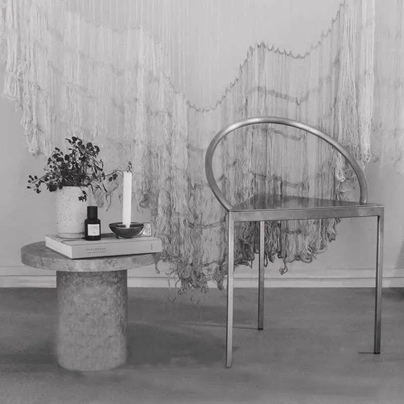 

Minimalist Metal Dining Chair Triangle Designer Silver Seat Modern Art Showroom Furniture Luxury Cafe Bistro Backrest Bar Stool