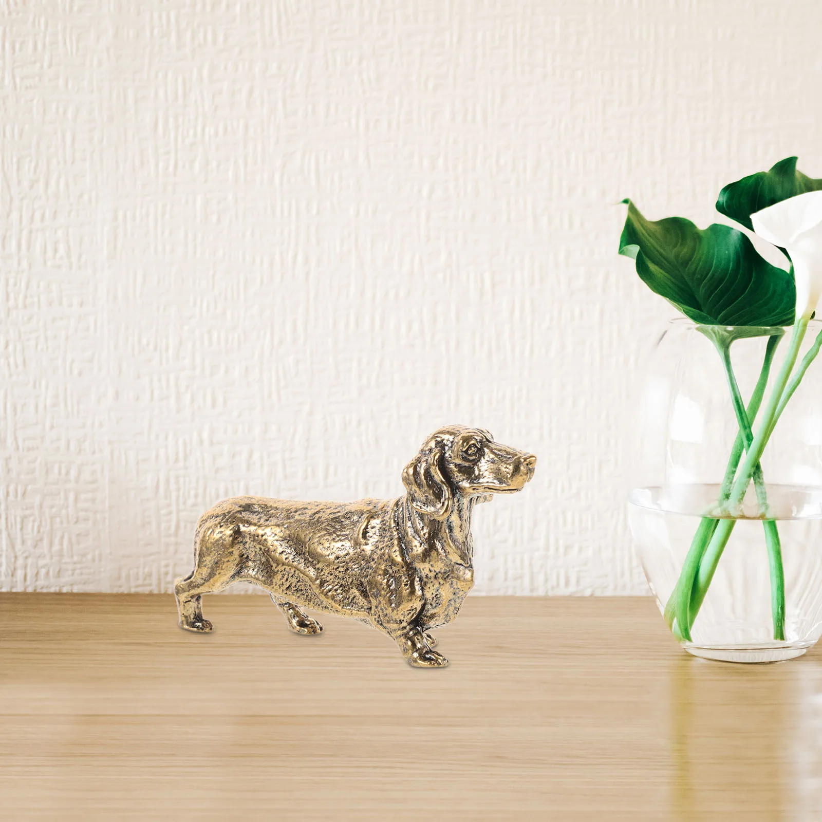 

Brass Dachshund Dog Figurine Statue Mini Animal Sculpture Home Office Decor Small Desktop Ornament Creative Accessories