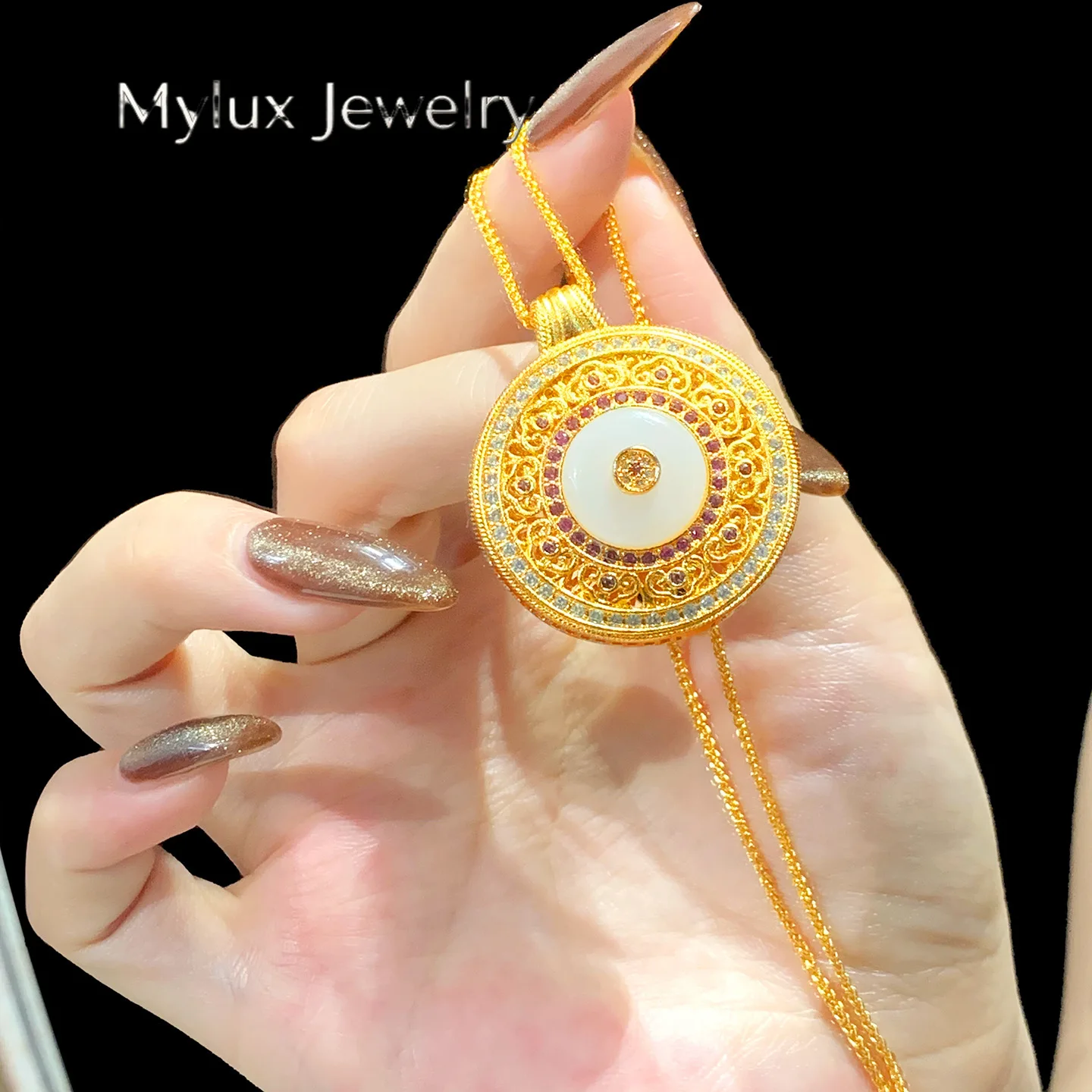 

Mylux Jewelry Gold store's new luxury real gold jewelry 24k certifid hollow diamond safety buckle necklace women's retro high-en