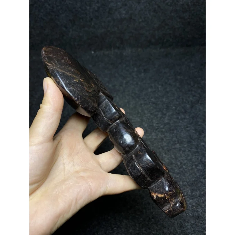 Supply Crafts Miscellaneous Antique Old Crafts Xiuyan Jade Gaogu Jade Axe Ornaments Hand Pieces