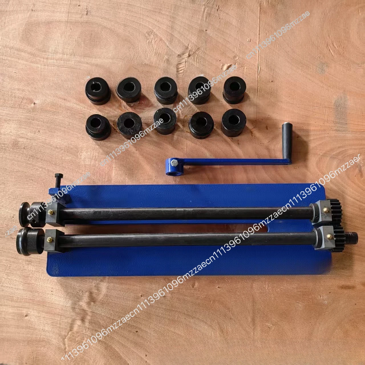 Manual Reel Machine RM18 6 Sets of Mold Throat Depth 18 Inches 1.2mm Optional Brackets and Pliers
