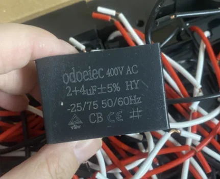 

10PCS CBB61 2/4UF 400V 3wires capacitor