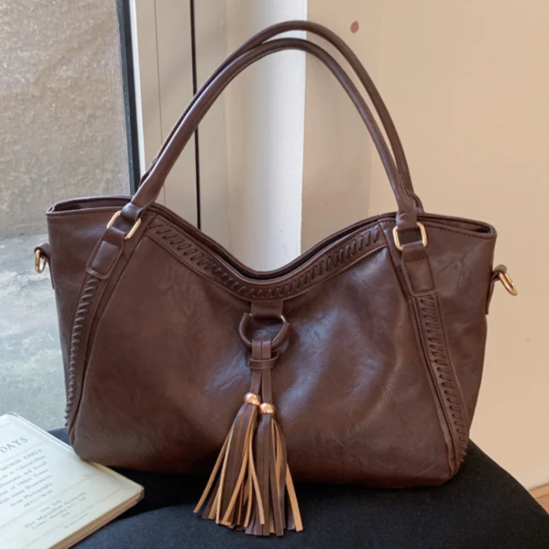 

Винтажная большая сумка с подвеской-кисточкой, стильная тканая сумка через плечо, мягкая высококачественная искусственная кожа, универсальная сумка, брендовая женская сумка