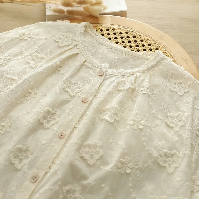 Spring Autumn 3D Flowers Embroidery O-Neck Shirt Women Clothing Beige Long Sleeve Mori Girl Female Kawaii Shirts & Blouses U051