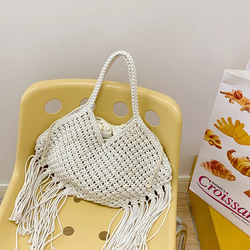 Vintage Bohemian Tassel Woven Straw Tote Bag Hollow Knit Drawstring Inner Pouch Summer Beach Travel Shoulder Handbag