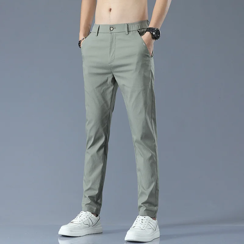 Celana Kasual Tipis Pria Musim Panas Celana Lurus Longgar Bahan Sutra Es Cepat Kering Celana Pria Fashion Dewasa Pria Berwibawa Nyaman