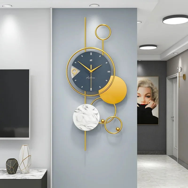 

Simple Modern Home Decoration Clock Nordic Light Luxury Art Metal Wall Clock Fashion Creativity Silent Sweep Second Quartz Watch